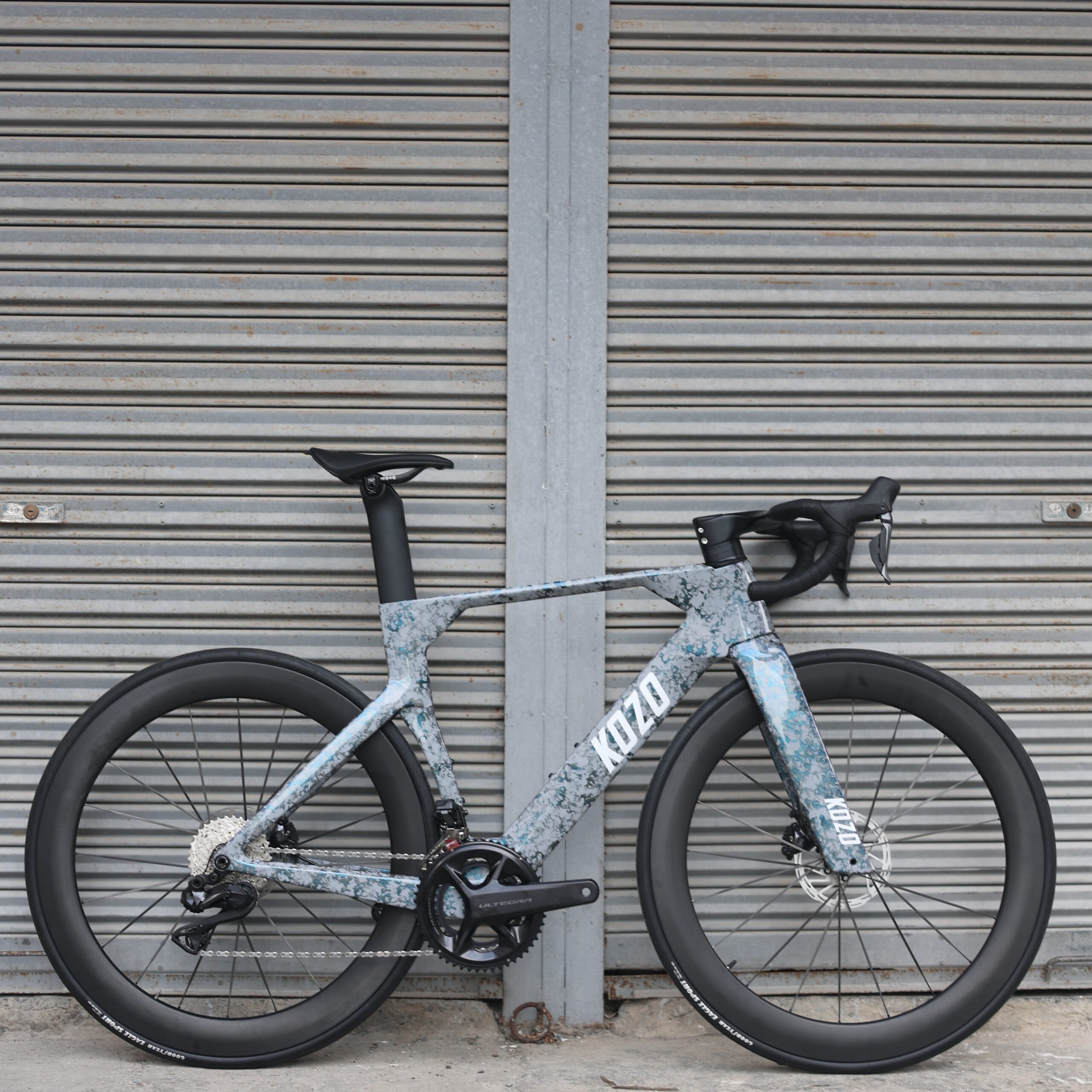 The Kozo 2 (Shimano 105 Di2) (High-profile wheelset)
